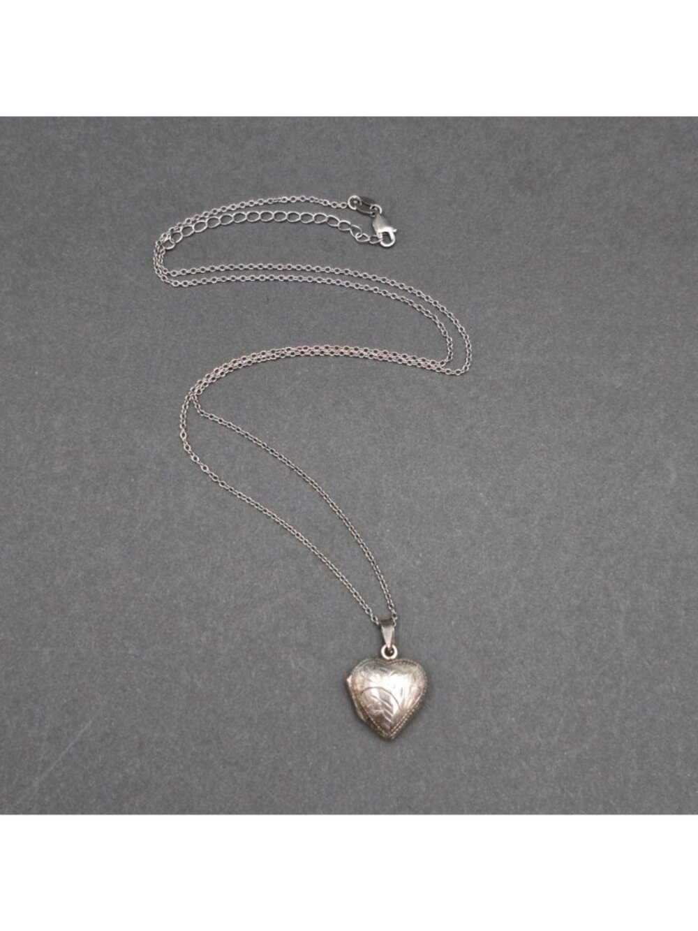 Sterling Silver Heart Locket Etched Floral Pendant Necklace 18"-20" - Picture 7 of 16